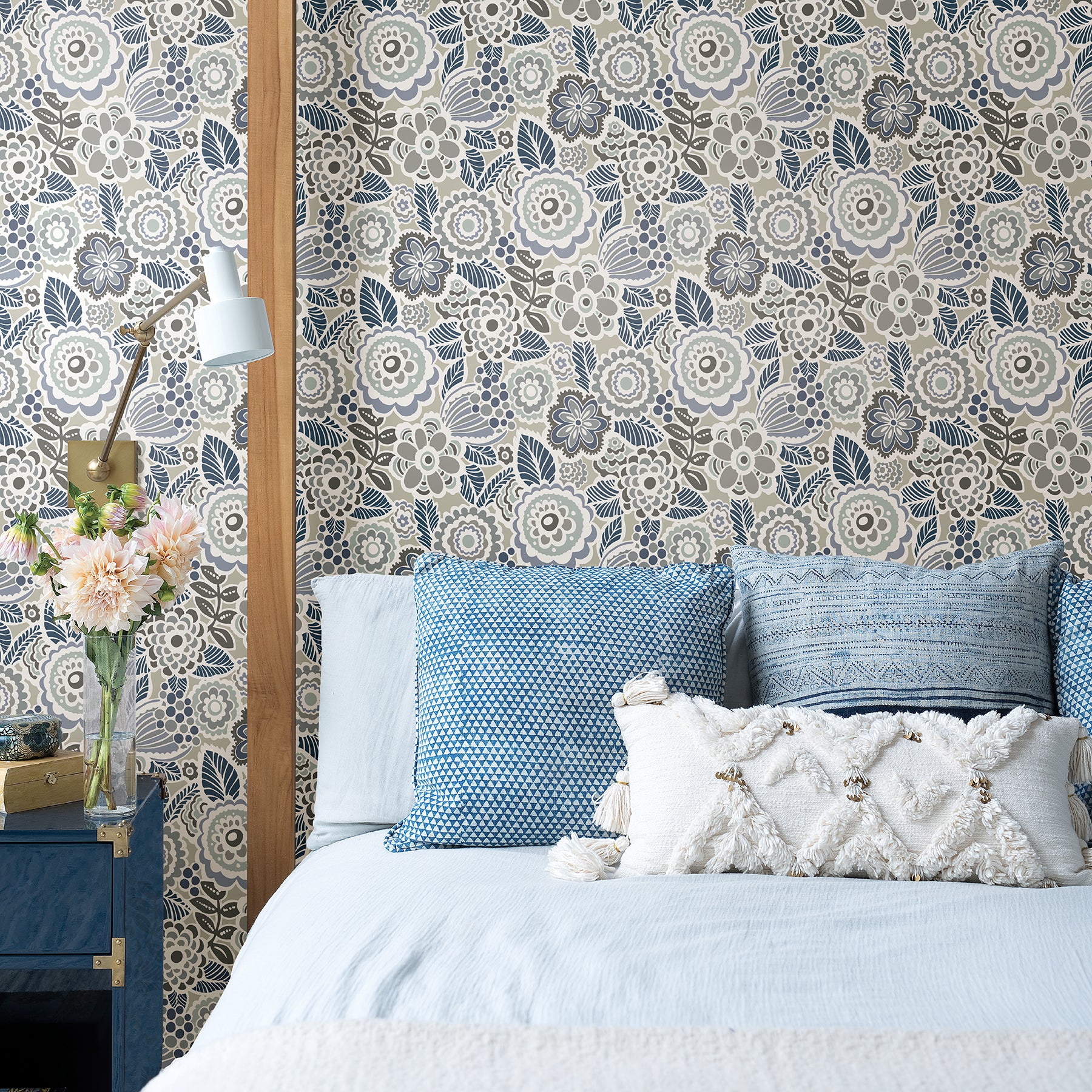 Lucy Floral Wallpaper Wallpaper A-Street Prints   