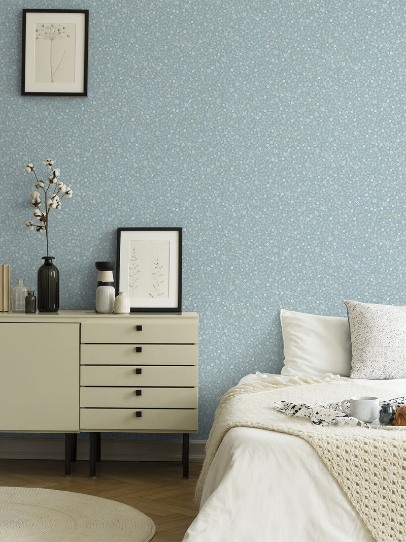 Hummelvik Light Daisy Trail Wallpaper Wallpaper A-Street Prints   