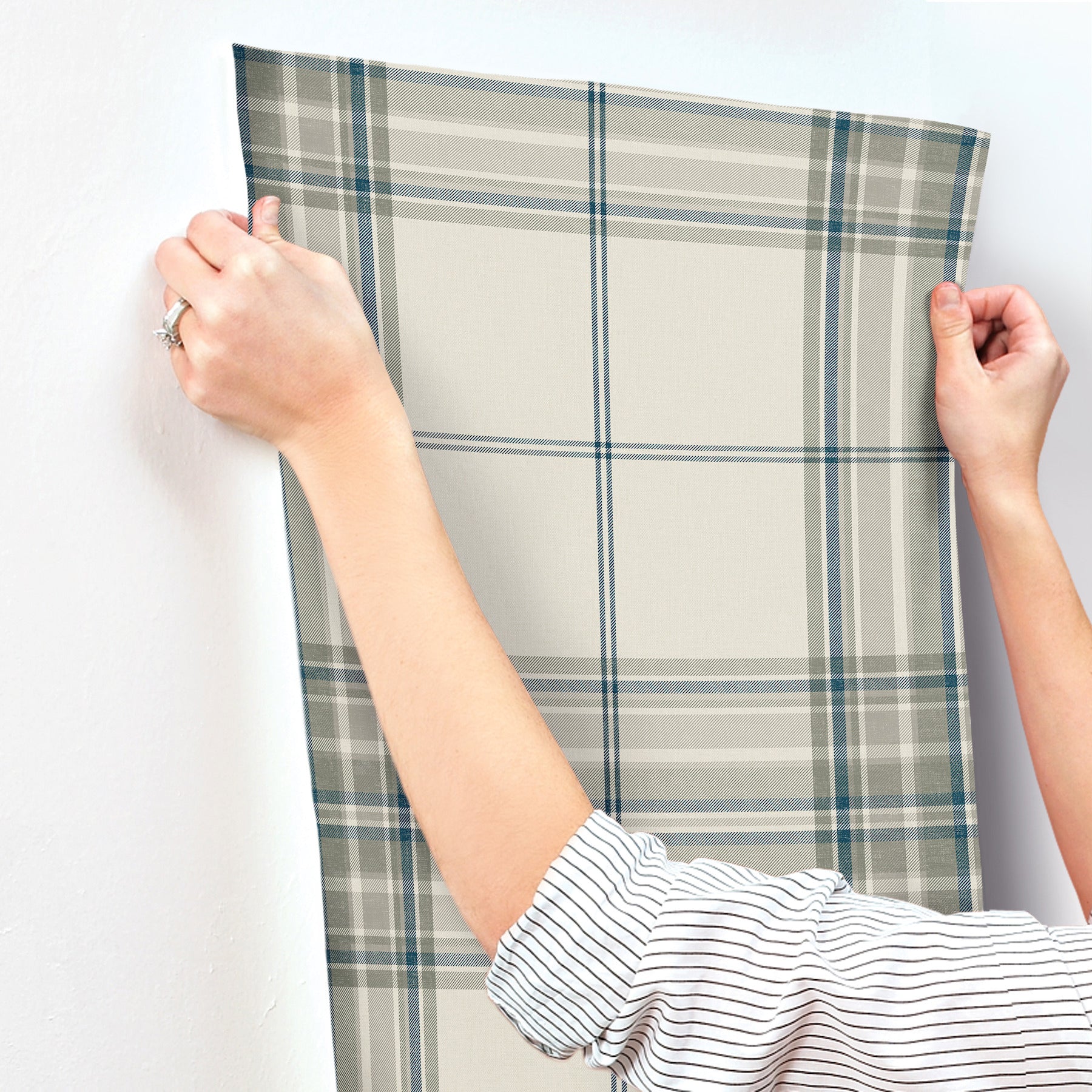 Westley Plaid Wallpaper Alternative Room Image 26