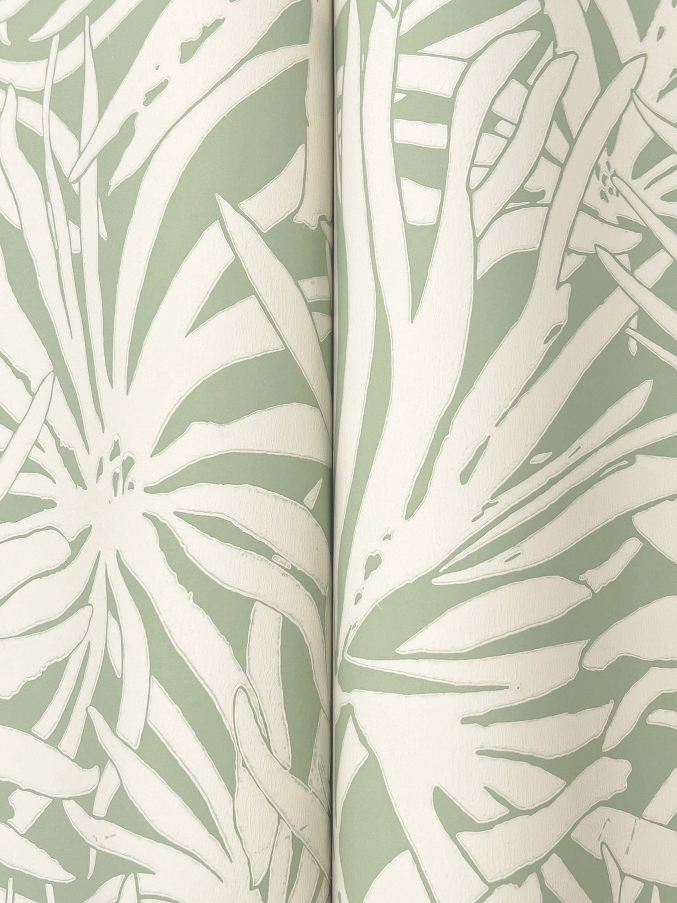 Floral Canopy Wallpaper Alternative Room Image 32