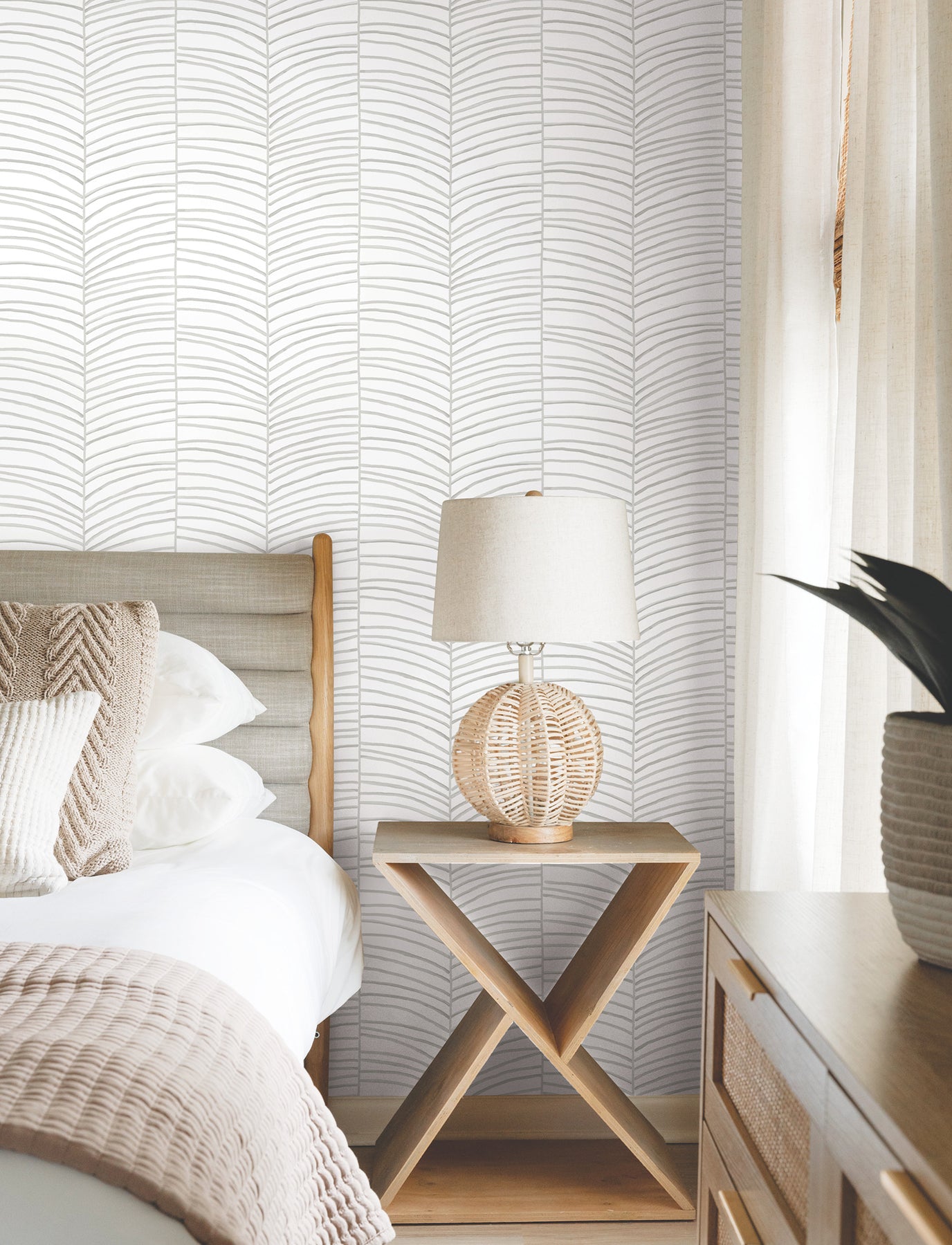 Cascade Palm Chevron Wallpaper York Wallcoverings   