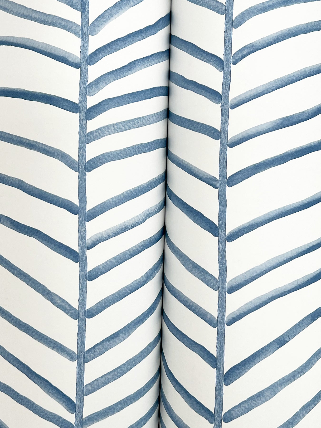 Cascade Palm Chevron Wallpaper York Wallcoverings   