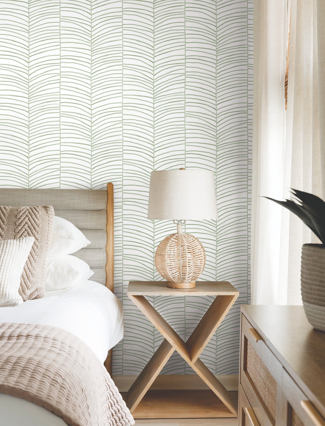 Cascade Palm Chevron Wallpaper York Wallcoverings   