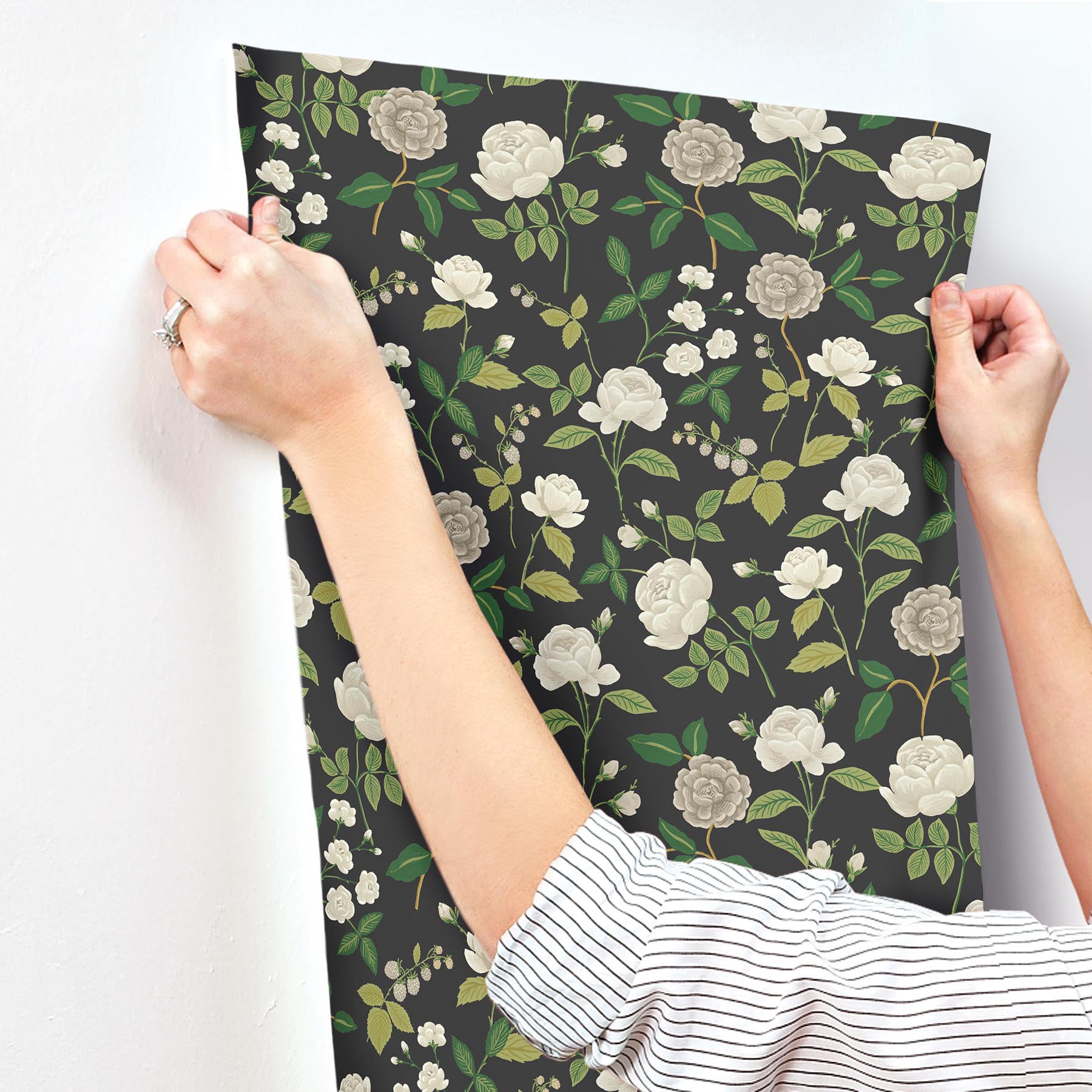 Roses Wallpaper Wallpaper Rifle Paper Co.   