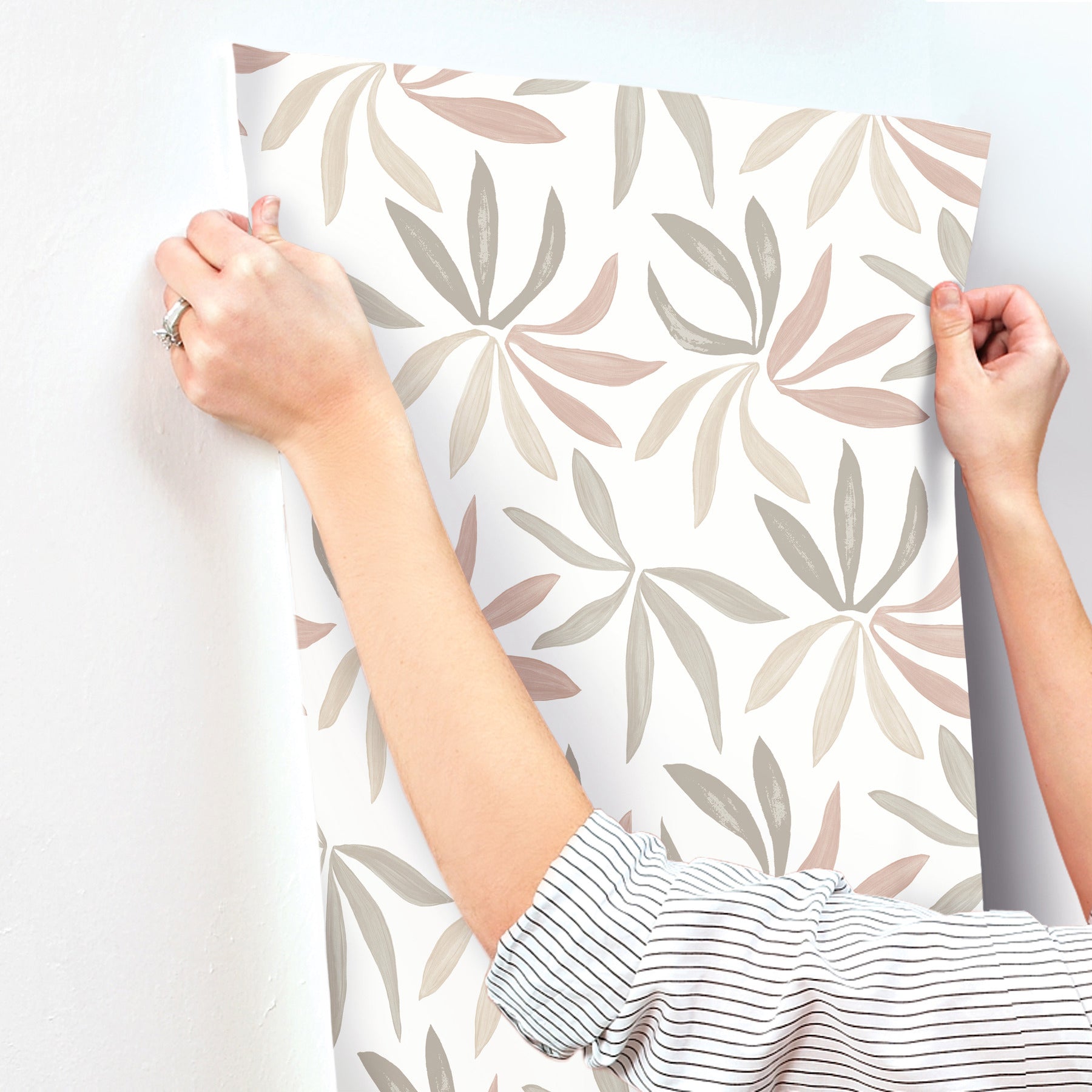 Little Garden WallPaper Alternative Room Image 28
