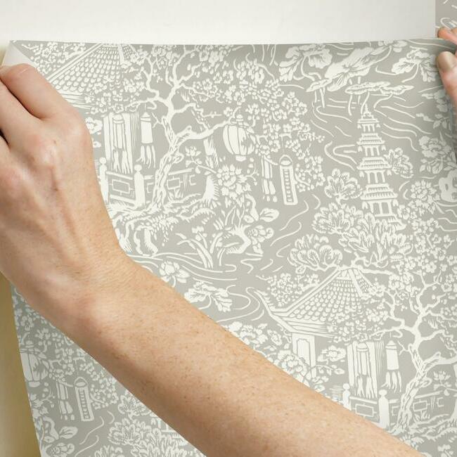 Chinoiserie Wallpaper Wallpaper Ronald Redding Designs   