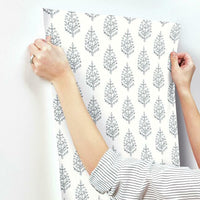 Paisley On Calico Wallpaper Wallpaper York   