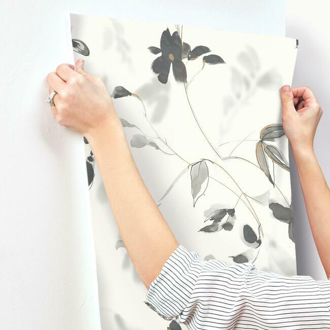 Linden Flower Wallpaper Wallpaper Candice Olson   